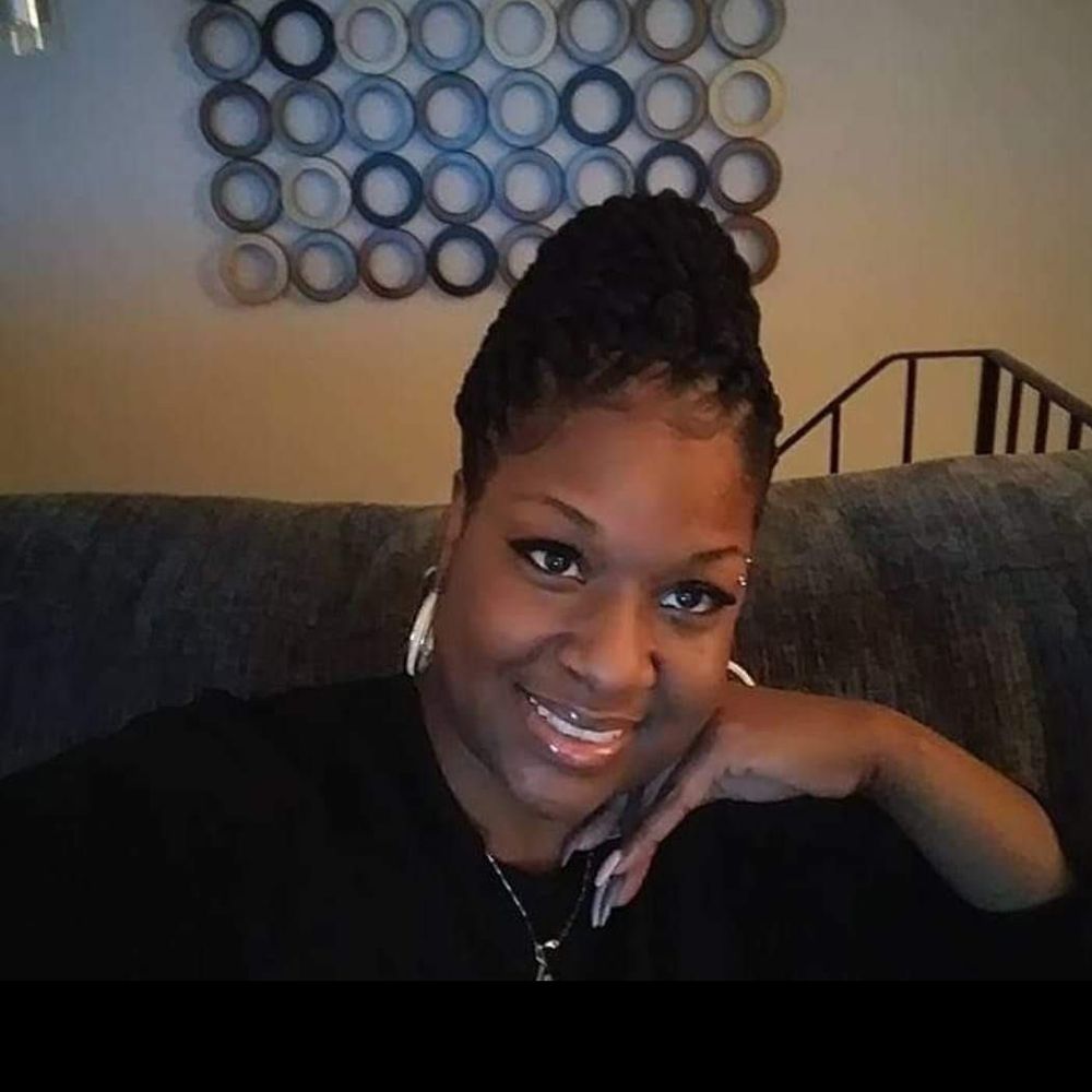 Meet your Posher, Veronica